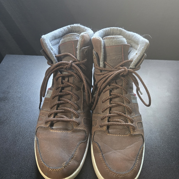 Levi's Men's Brown and Gray Sneakers - Picture 2 of 5